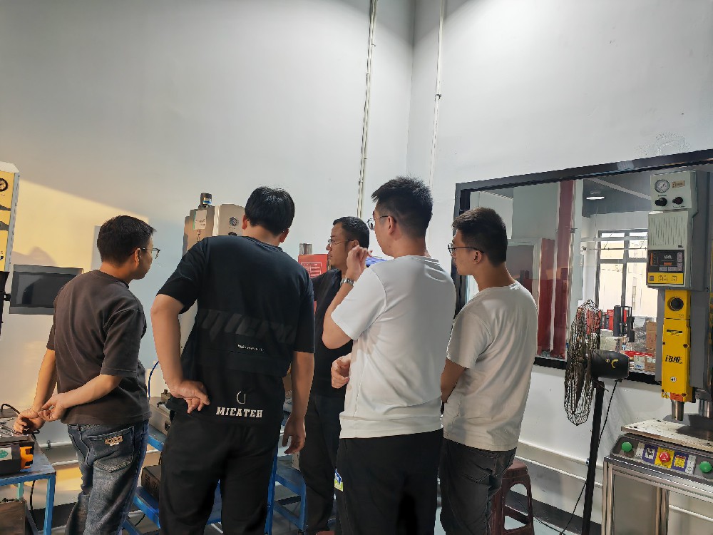 About Calcined Aluminum Oxide